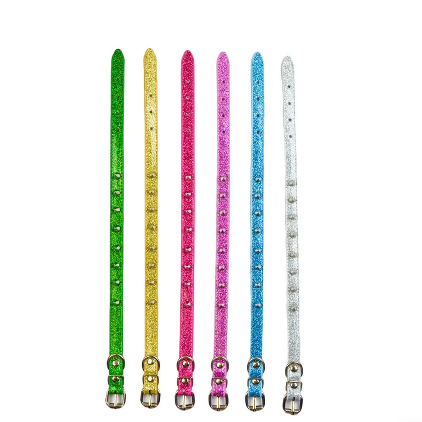 Glittrigt hundhalsband med nitar