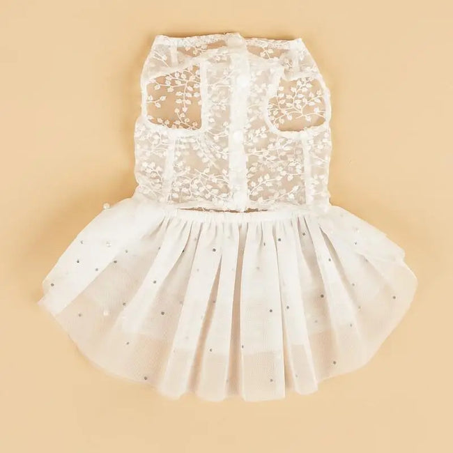 Klänning med broderier