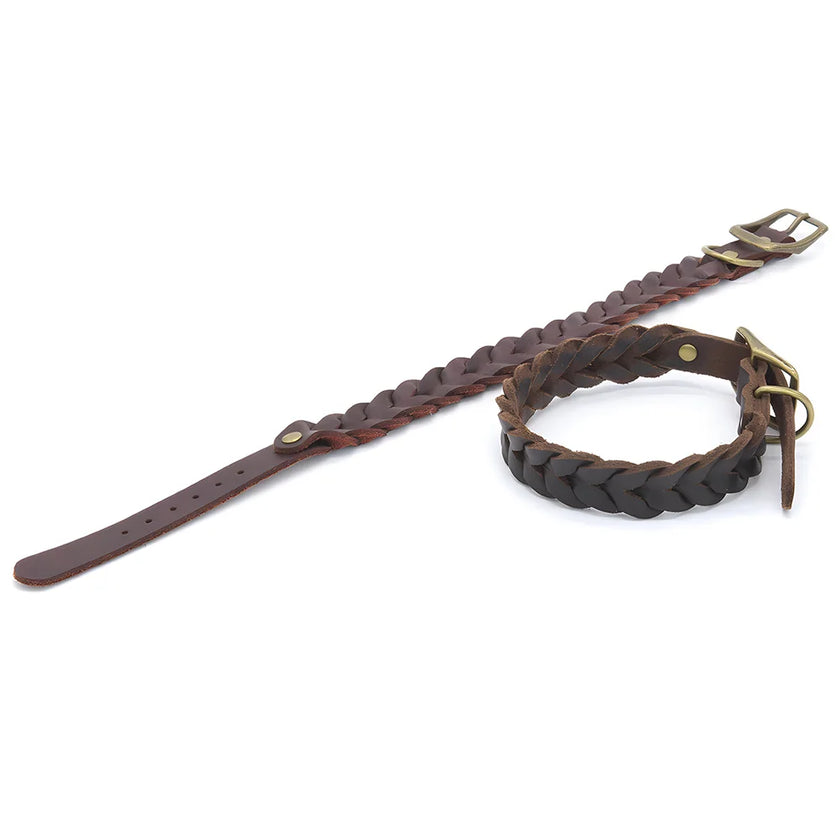 Flätat hundhalsband