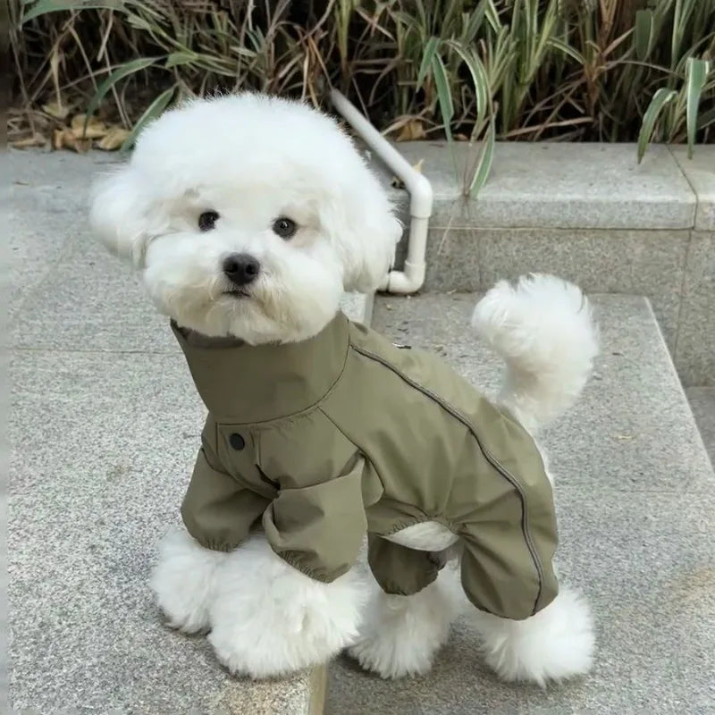 Vattentät overall för liten hund