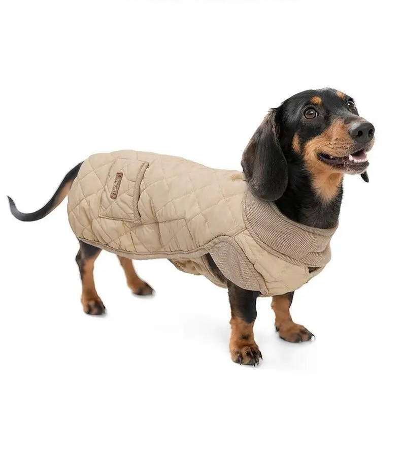 Jacka med längre rygg